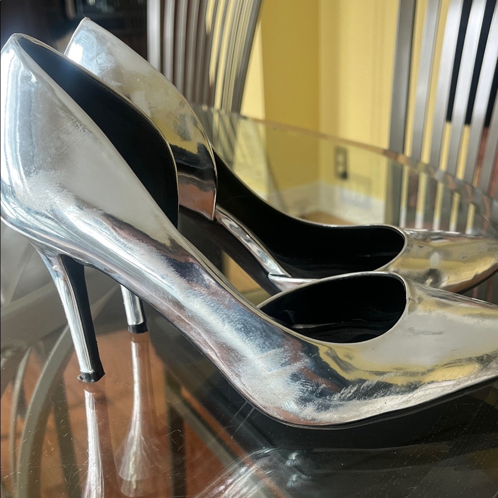 Jessica Simpson Metallic Silver Heels
